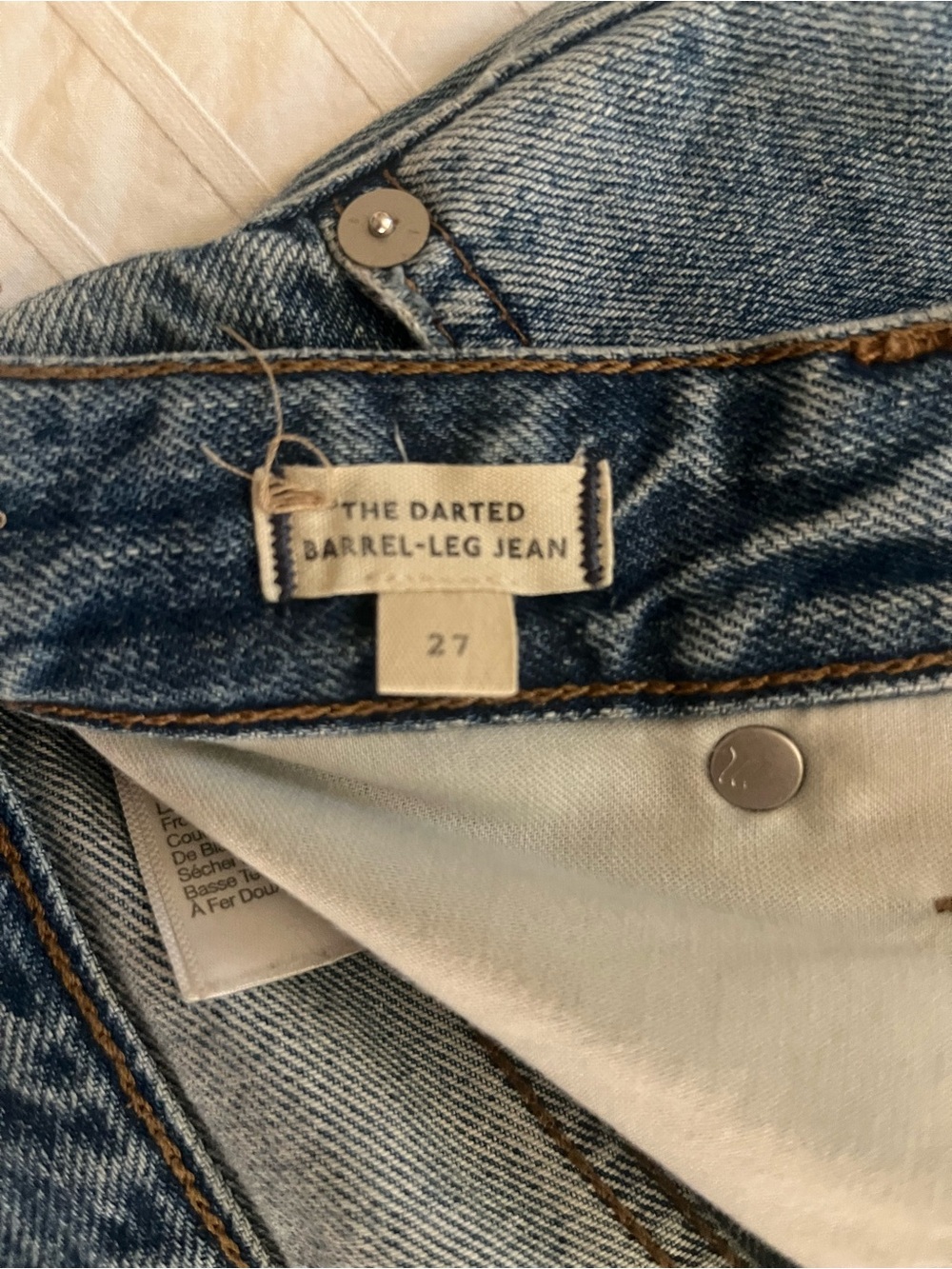 Madewell darted Barrel-leg Jeans size 27 - Picture 4 of 4